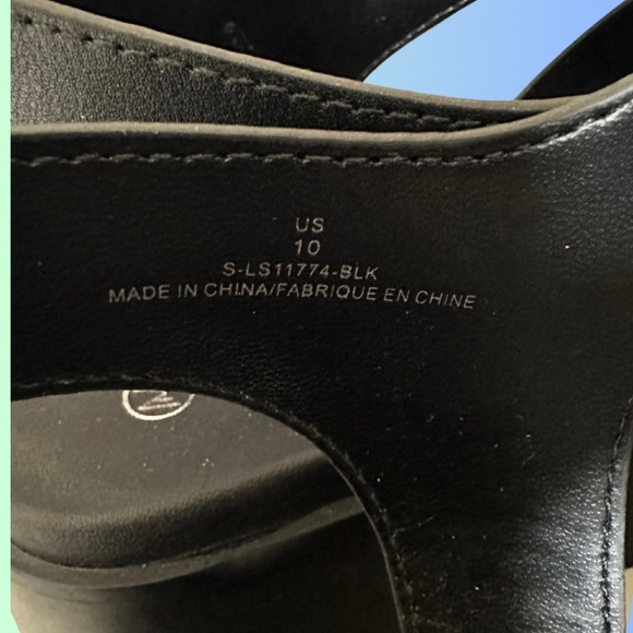 Platform Sandals - Gladiator Style - Picture 7 of 8